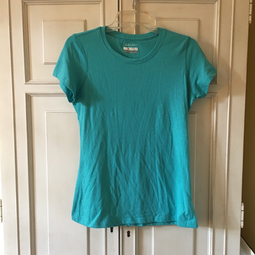 Columbia Medium Turquoise Omni-Wick T-Shirt